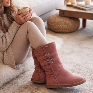 Emu Wool Tan Brown Winter Snow Boots with Buckle Accents Casual Size 6